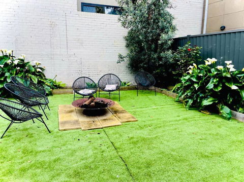 D109 Inner City Oasis On Buckingham - Flights 4