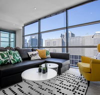 62 Green Wood Lv211bd1bth Close to Mel CBD  - Flights