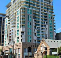 96 North Terrace Stylish Penthouse Apartment - Flights