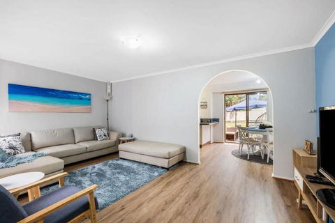 Erowal Bay Retreat Alfresco Dining Serenity - Flights 3