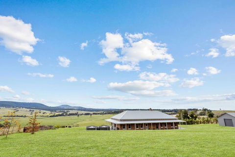 Ellaswood Homestead - Flights 0