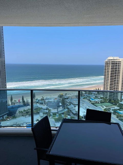 H Luxury Apartment At Surfers Paradise High Floor - Flights 3
