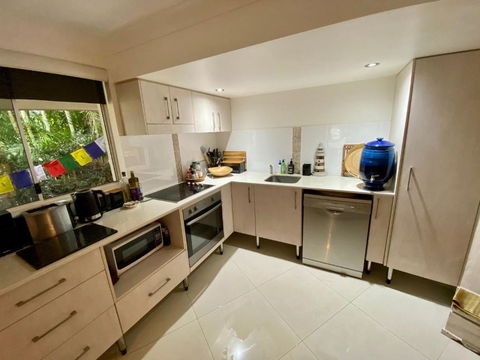 H2O Holiday Apartment Unit 14 - Flights 4