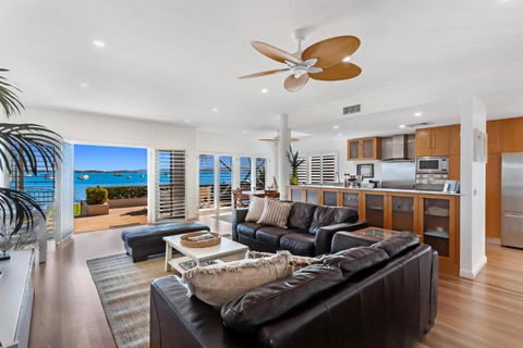 H3 Port Stephens - Flights 3