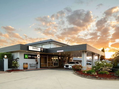 Ibis Styles Orange - Flights 0