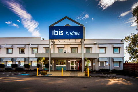 Ibis Budget - Newcastle - Flights 1