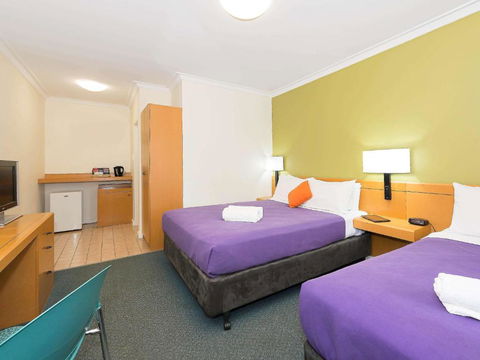 Ibis Styles Geraldton - Flights 3