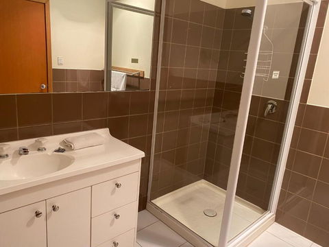 Icena Accommodation - Flights 2