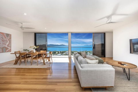Incredible Views, Open Spaces, Holiday Villa Townsville - Flights 0