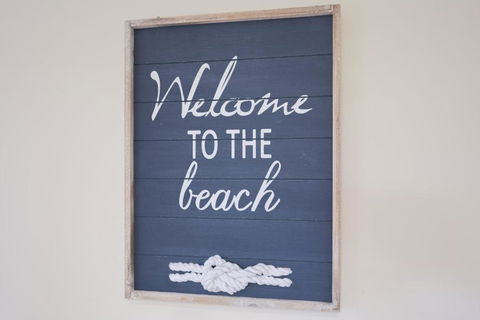 INVERLOCH Beach House - Flights 1