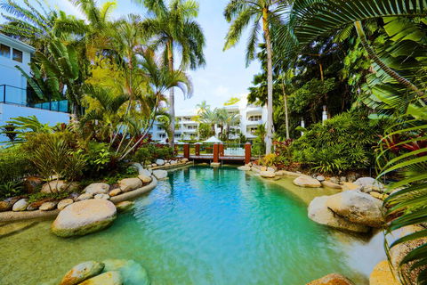Alamanda Palm Cove By Lancemore - Flights 1