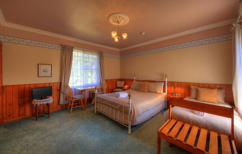 Alexandria Bed And Breakfast - Flights 2