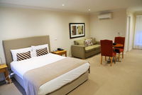 Book Allansford Accommodation Vacations Flights Flights