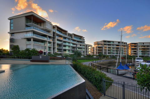 Allisee Apartments - Flights 0
