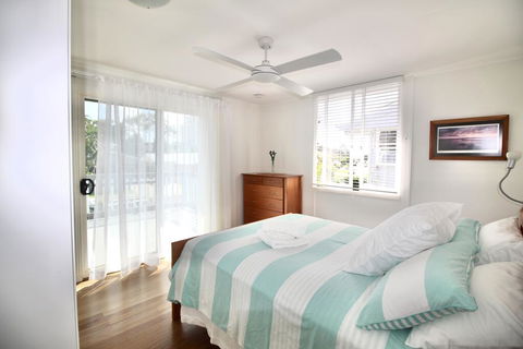 Aloha Alex Beach House Pet-friendly- 450m To The Beach - Flights 0