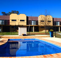 Amberoo Apartments - Flights