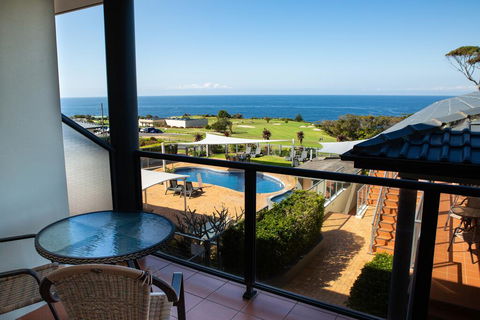 Amooran Oceanside Apartments And Motel - Flights 2