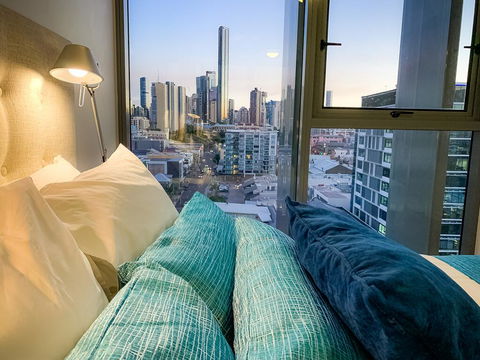 Apartments On Connor - Flights 0