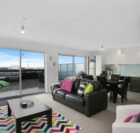 APOLLO 13 PENTHOUSE - free wifi  huge terrace - Flights