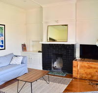 Artistic Apartment in Sunny Elwood near St Kilda - Flights