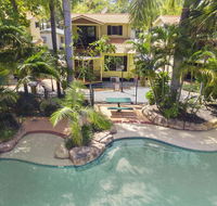 Ashmore Palms Holiday Village - Flights