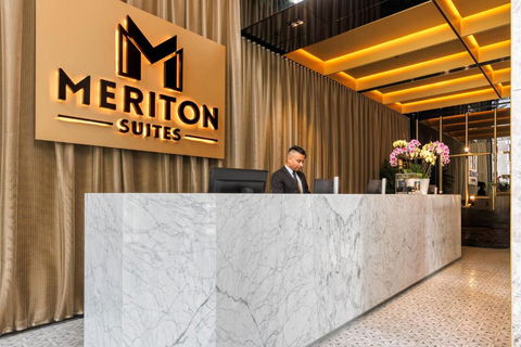 Meriton Suites Melbourne - Flights 2