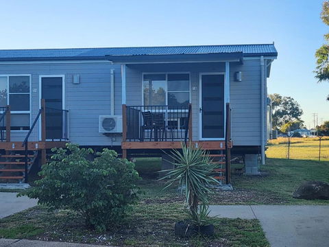 Moree Tourist Park - Flights 2
