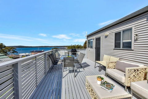 New Property Seabreeze Bungalow - Lakeview Sunset Delight At Sunshine On Lake Macquarie - Flights 1