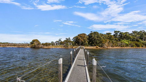 Peninsula At Metung - Access By Boat Only - Flights 1