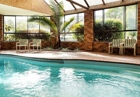 Pinnacle Holiday Lodge - Flights 0