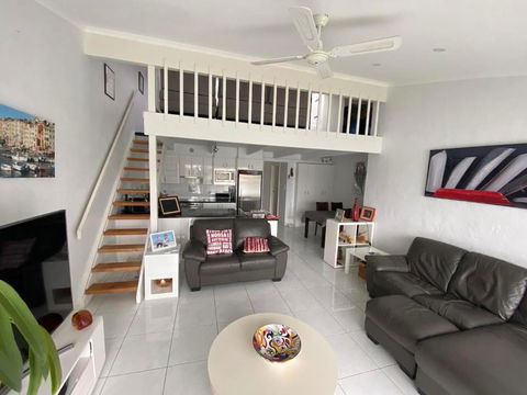 Port Lincoln Marina Waterfront Apartment - Flights 0