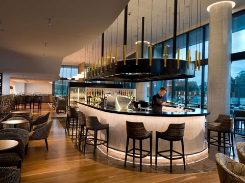 Pullman Brisbane Airport - Flights 2