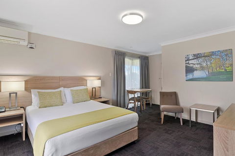 Quality Inn Carriage House - Flights 0