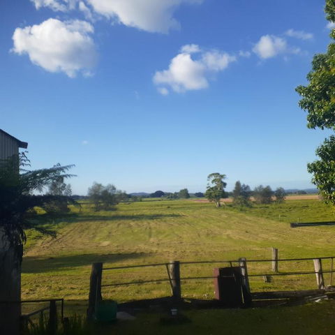 QUIET PROPERTY BY THE RIVER - Flights 1