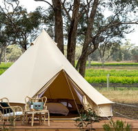 Balgownie Estate Winery Retreat  Restaurant - Flights