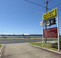 Beach Drive Motel - Flights