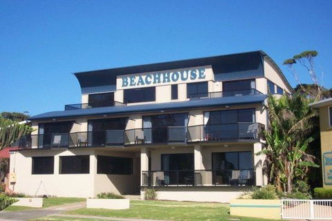 Beach House Mollymook - Flights 1