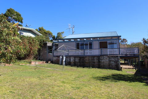 Beach Shack On Calton - Flights 1