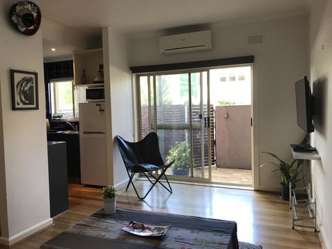 Beachfront Apartment - Flights 1