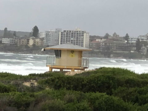 Beachfront Living Cronulla - Flights 3