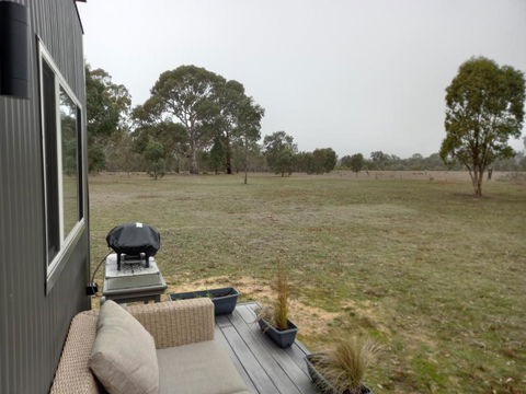 Redman View Luxury Lakeside Cabin - Flights 3