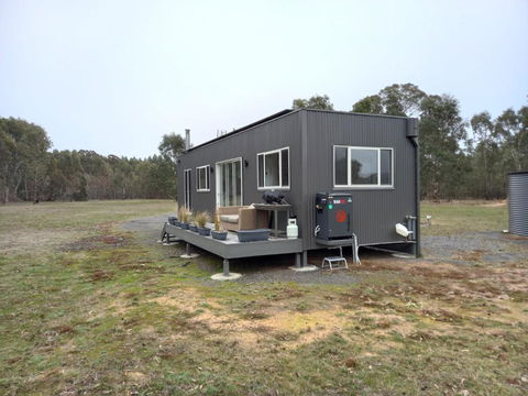Redman View Luxury Lakeside Cabin - Flights 2