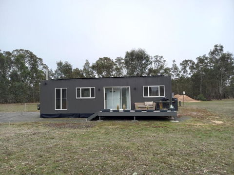 Redman View Luxury Lakeside Cabin - Flights 1