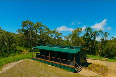 Ridge Cabin - Stunning Views - 5km From Neighbours - Flights 1