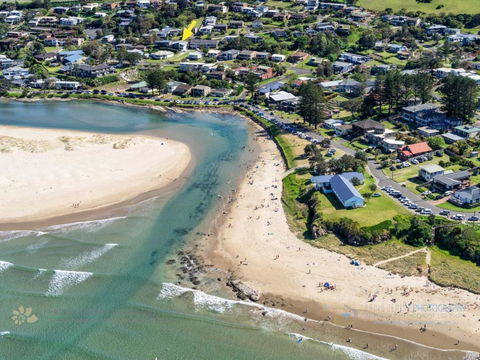 Riverleigh, Gerroa - Flights 1