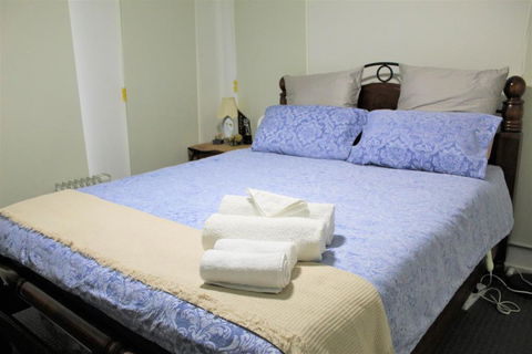 Room In Officer - Flights 0