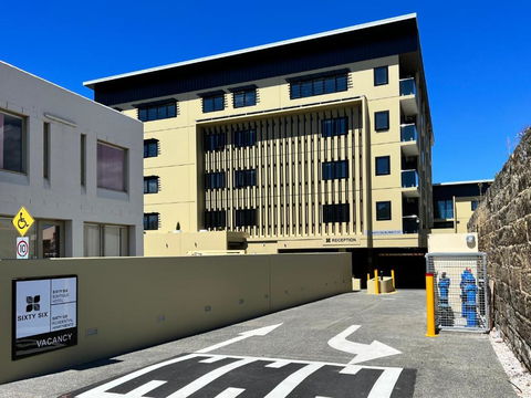 Sixty Six Boutique Apartments - Flights 0
