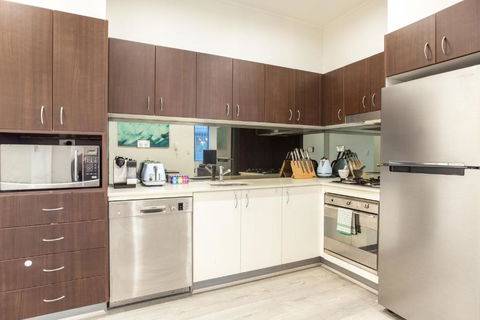 Stylish 2-Bed Unit With Garden Patio And Balcony - Flights 2