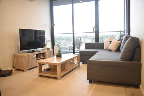 Beautiful Private Room - Flights 2