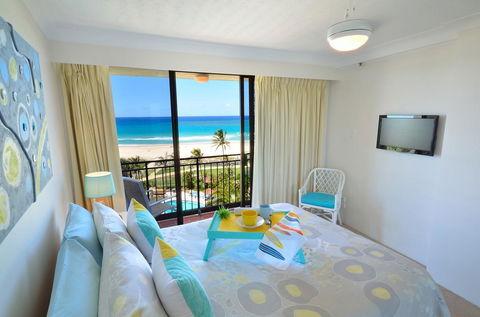 Blue Ocean Apartment - Flights 1